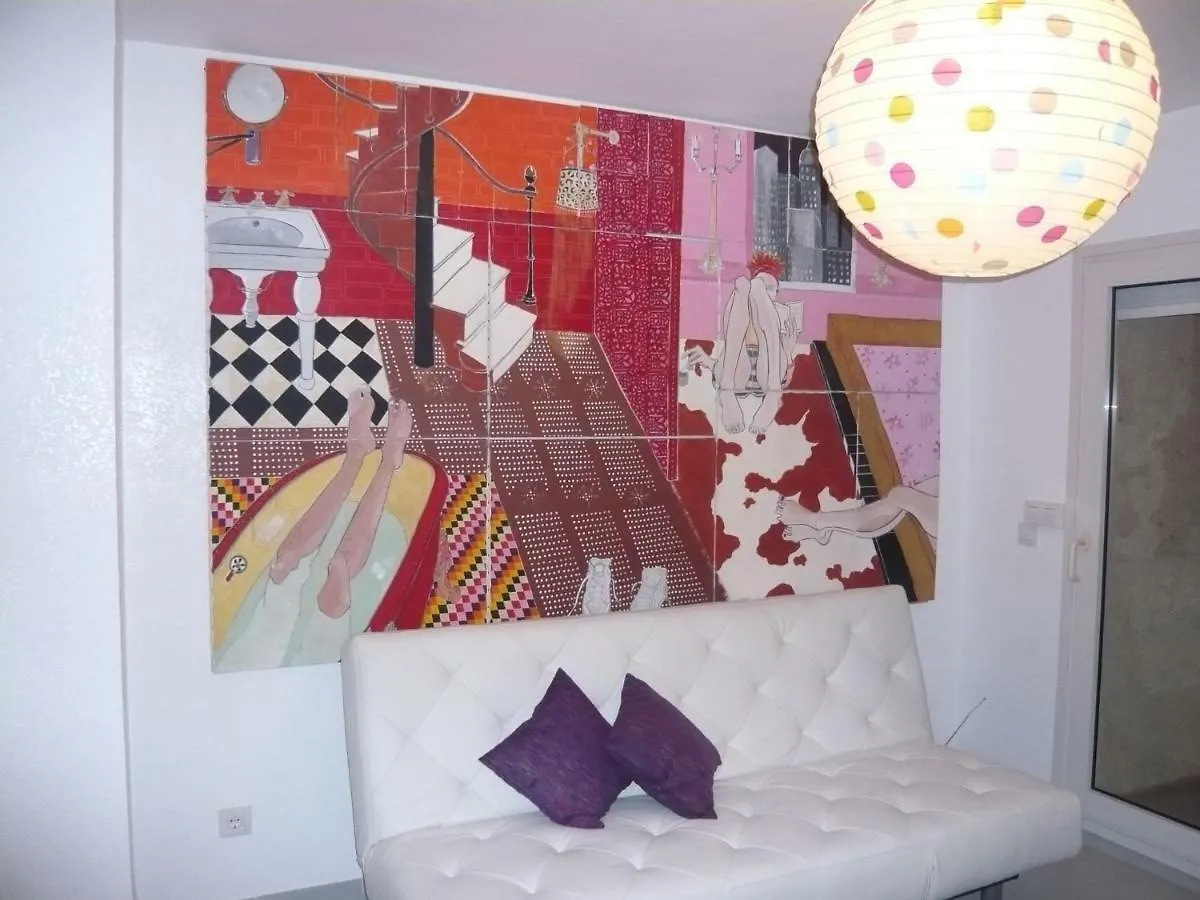 Roc Mar Apartment Roses